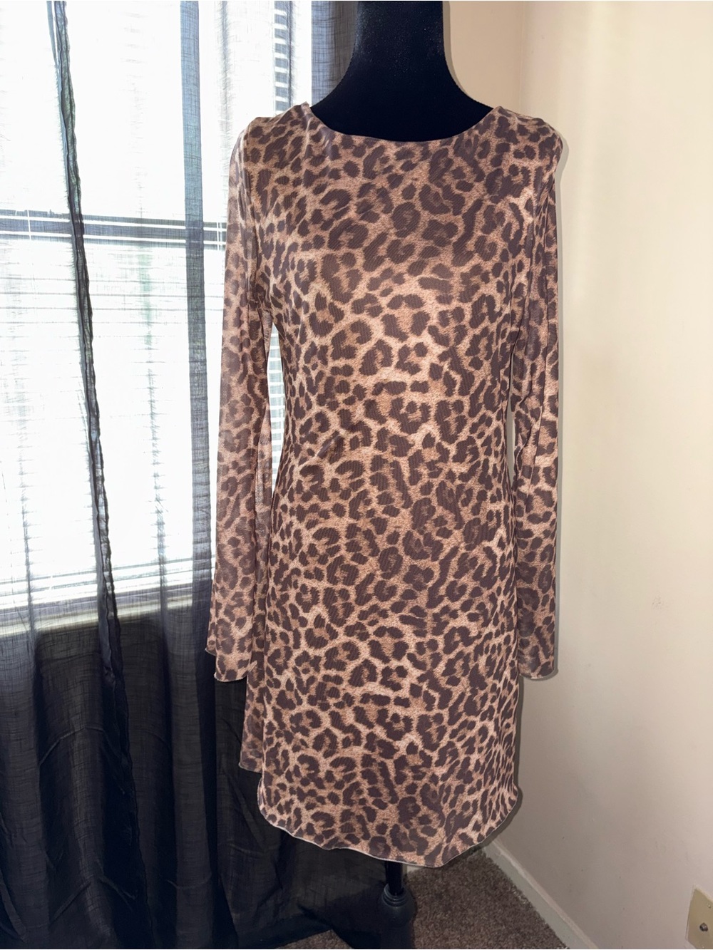 Leopard Print Long-Sleeve Shift Dress - Brown
